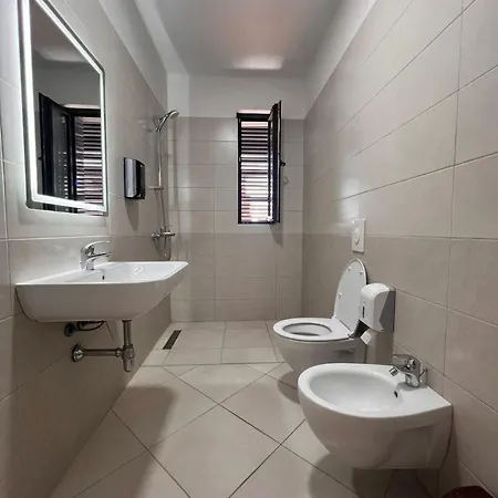 Kalpazo 21 Lägenhet Tirana