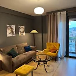 Kalpazo 21 * Tirana